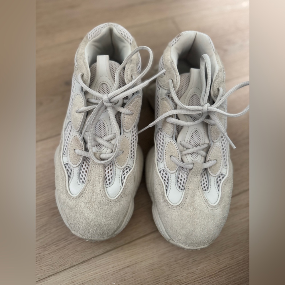 adidas yeezy 500 Sneakers in Cream and Gray